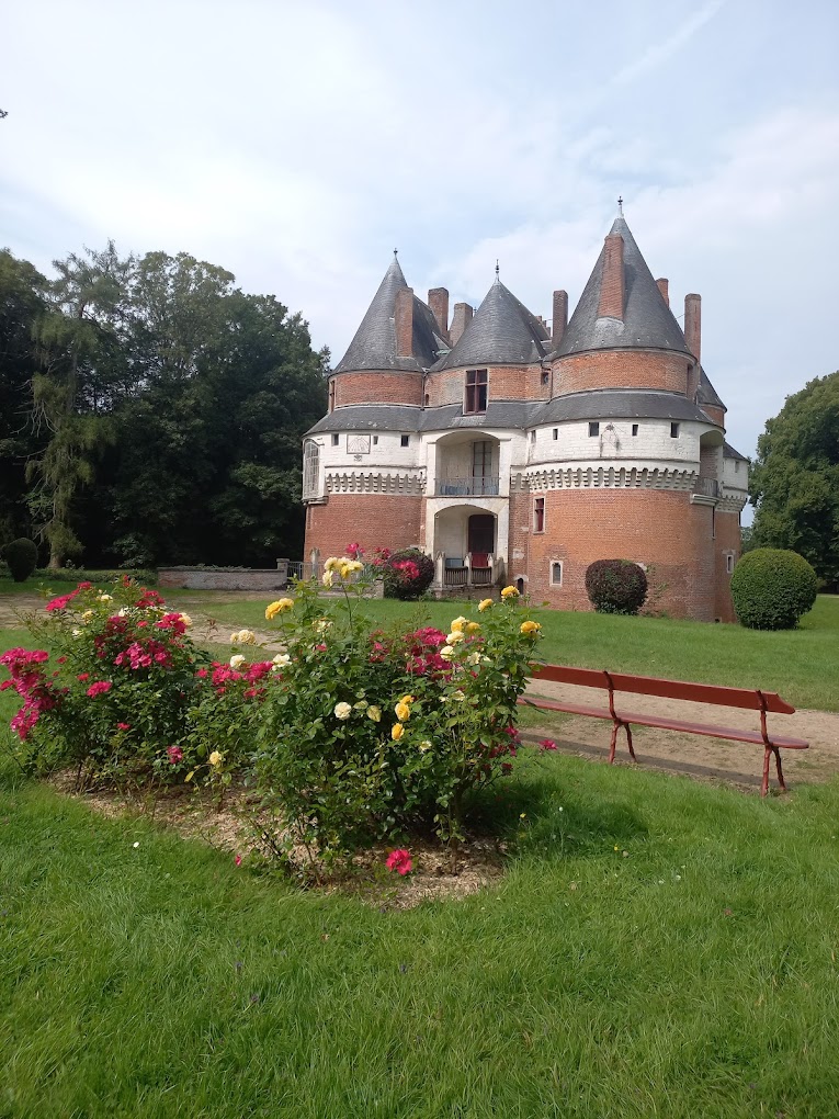 Parc et jardin du Château Fort de Rambures