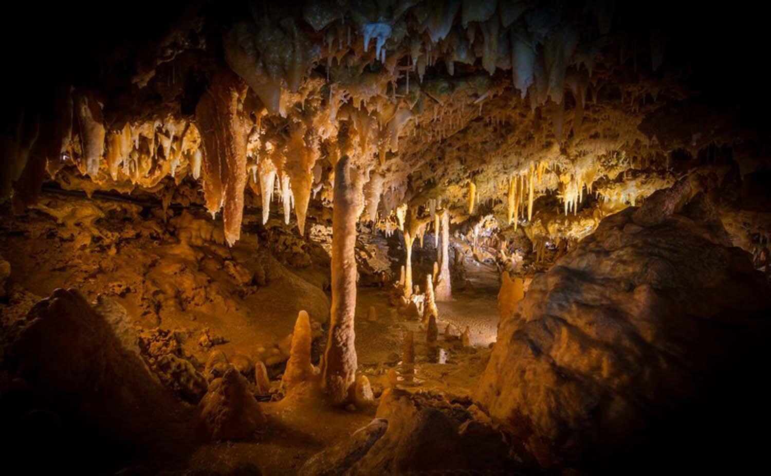 La Grotte du Grand Roc