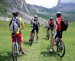 Cyclotourisme et autres activités en Forêt d'Iraty