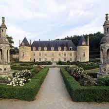 Jardin à la française du château de Bussy-Rabutin